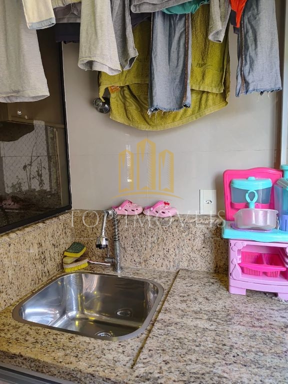 Lindo apartamento dois domitórios no alto da ponte