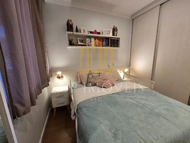 Casa em condomínio fechado, 2 dormitorios, com piscina aquecida, area gourmet Repleto de Planejados