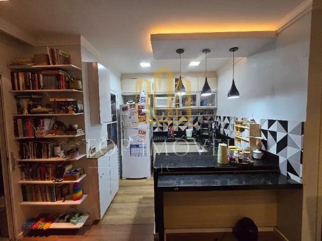 Casa em condomínio fechado, 2 dormitorios, com piscina aquecida, area gourmet Repleto de Planejados