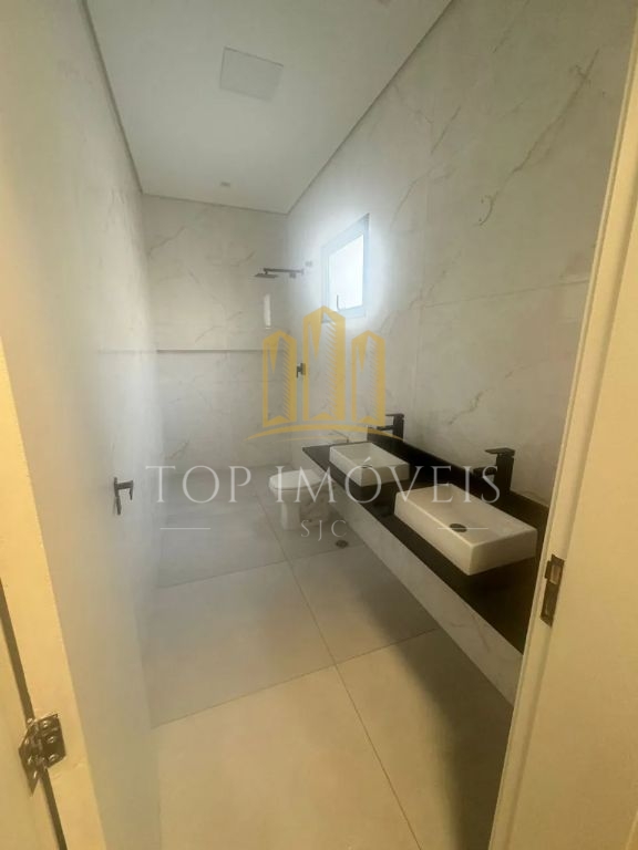 Linda Casa Localizada no Condominio Verana 4 dormitorios 3 suites Piscina Privativa Area gourmet