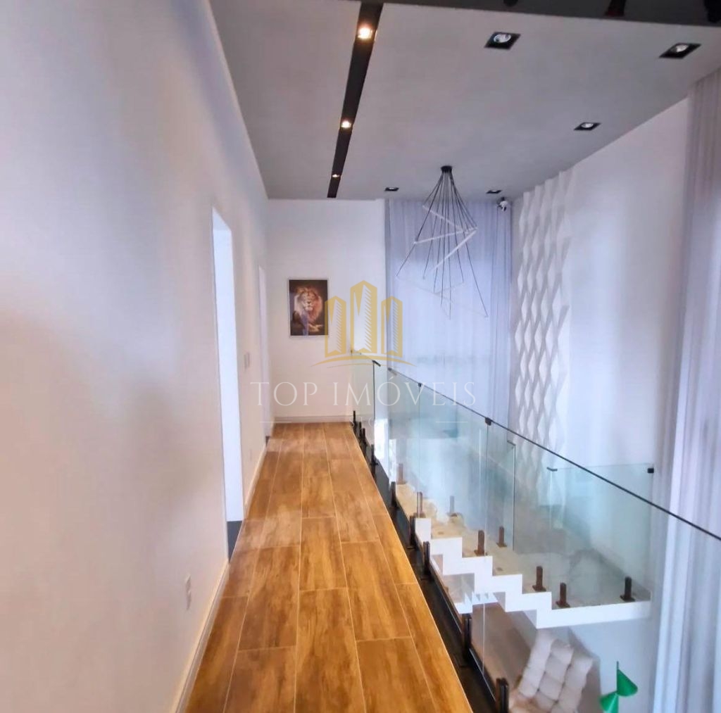 Sobrado luxuoso em condomínio fechado 279m² alto padrão vista livre piscina sjc