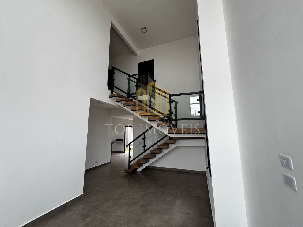 Sobrado novo alto padrão 4 dormitórios piscina zona norte condomínio mantiqueira sjc