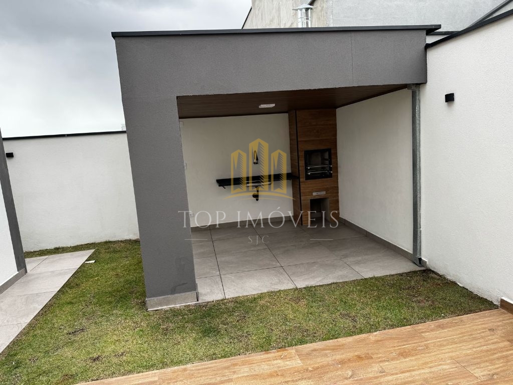 Sobrado novo alto padrão 4 dormitórios piscina zona norte condomínio mantiqueira sjc