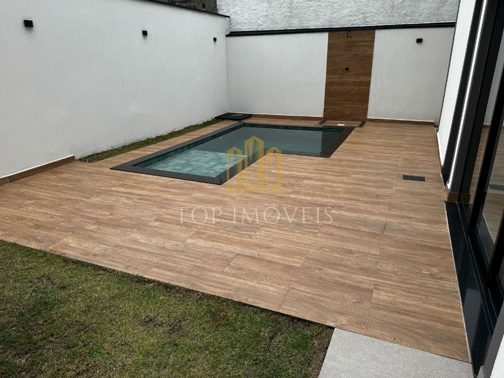 Sobrado novo alto padrão 4 dormitórios piscina zona norte condomínio mantiqueira sjc