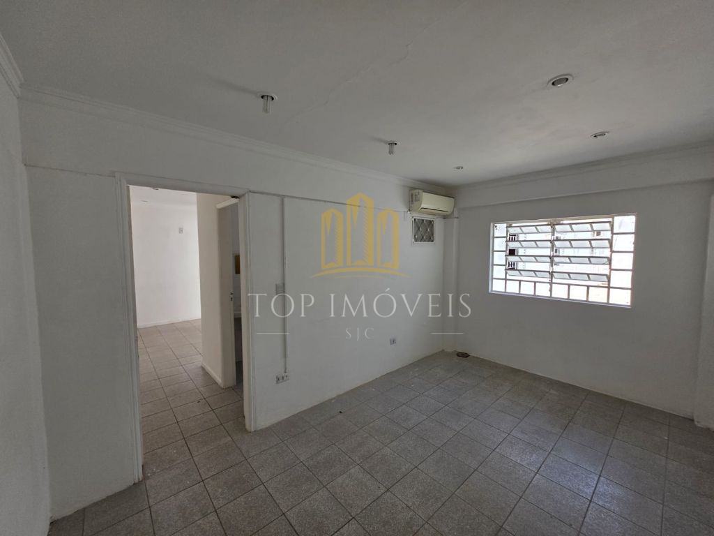 Belíssima Casa Comercial no Coração de São José em uma das Regiões mais Nobre o São Dimas