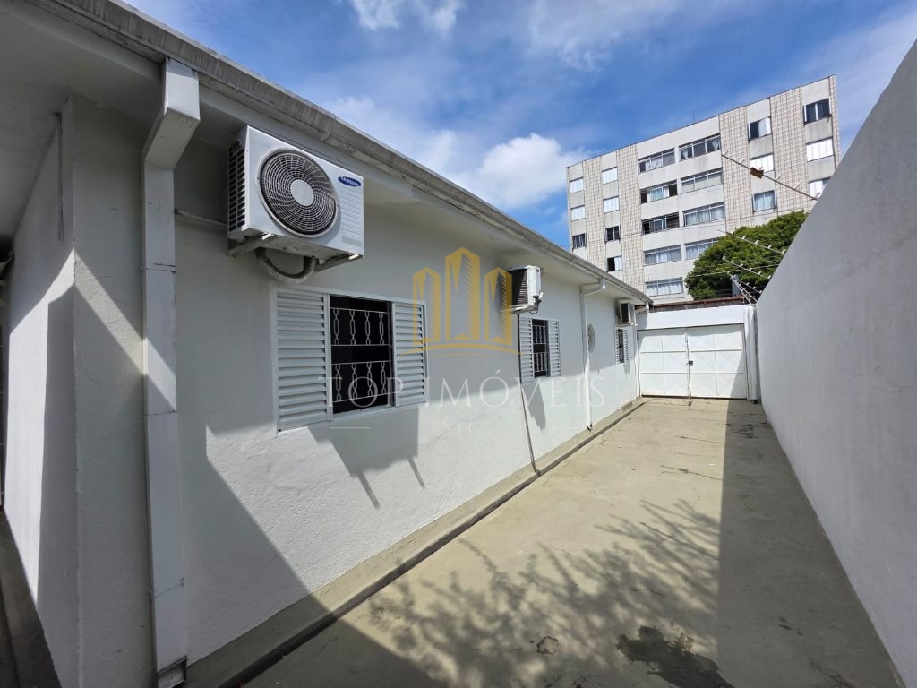 Belíssima Casa Comercial no Coração de São José em uma das Regiões mais Nobre o São Dimas