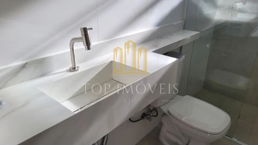 Linda Casa Localizada no Conjunto Trinta e Um de Marco Reformada 2 dormitorios Suite 80m²
