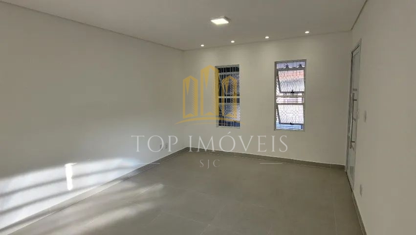 Linda Casa Localizada no Conjunto Trinta e Um de Marco Reformada 2 dormitorios Suite 80m²