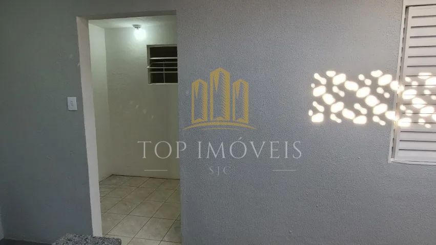Linda Casa Localizada no Conjunto Trinta e Um de Marco Reformada 2 dormitorios Suite 80m²