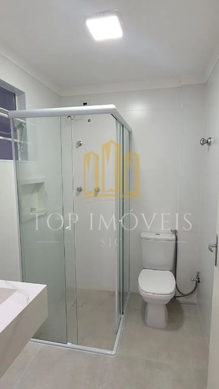 Linda Casa Localizada no Conjunto Trinta e Um de Marco Reformada 2 dormitorios Suite 80m²