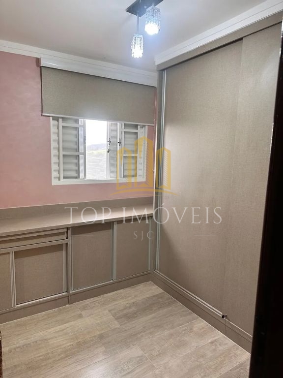 Linda casa condominio girassol i com 2 dormitorios repleta d