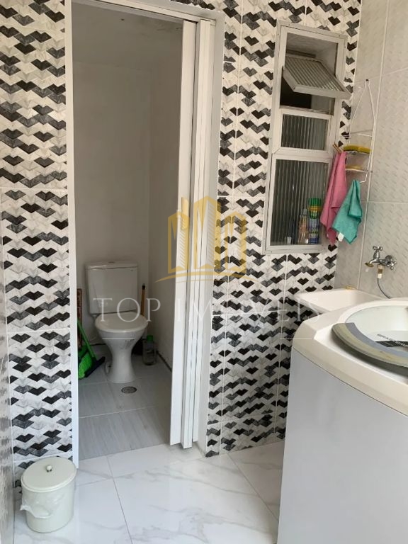 Maravilhoso apartamento tres dormitórios no centro de São José OPORTUNIDADE