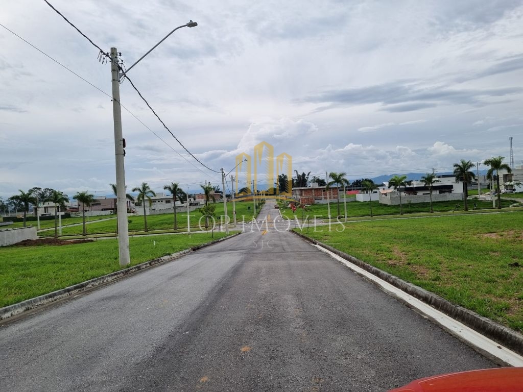 Terreno plano em condomínio por apenas 320 mil em são josé d