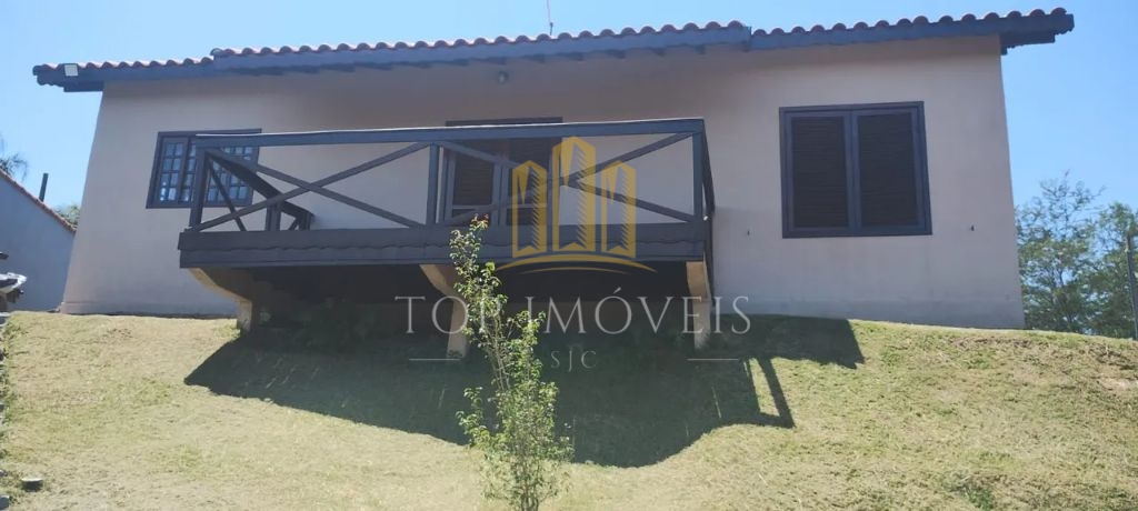 Maravilhosa chacara duas casas piscina espaço gourmet em con