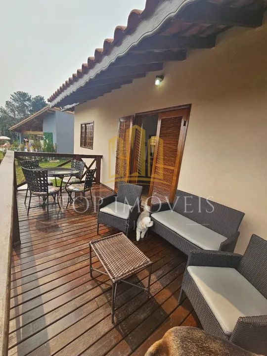 Maravilhosa chacara duas casas piscina espaço gourmet em con