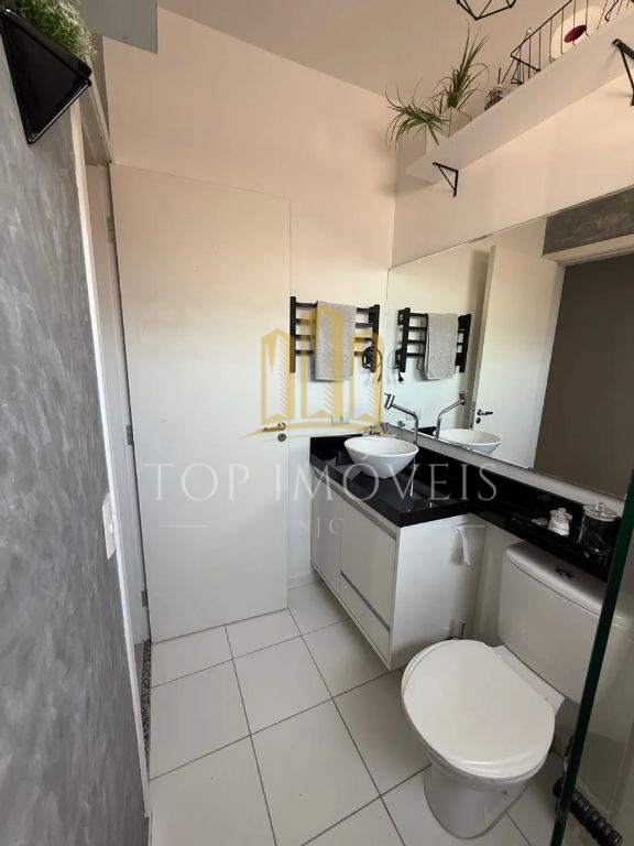 Lindo apartamento dois dormitorios co varanda repleto de armarios no vista verde