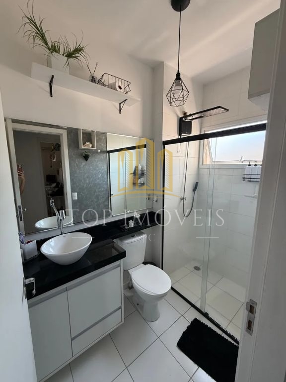 Lindo apartamento dois dormitorios co varanda repleto de armarios no vista verde