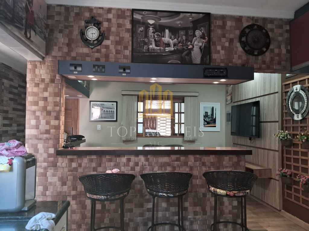 Linda casa localizada no altos do bosque 3 dormitorios suite