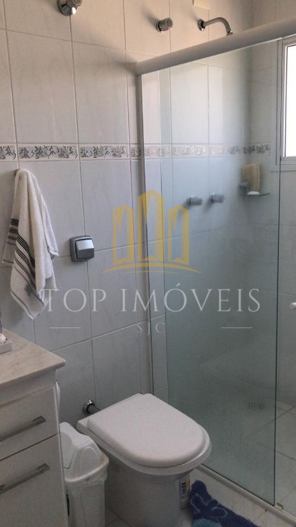 Fantastica casa quatro dormitorios suítes closet piscina lar