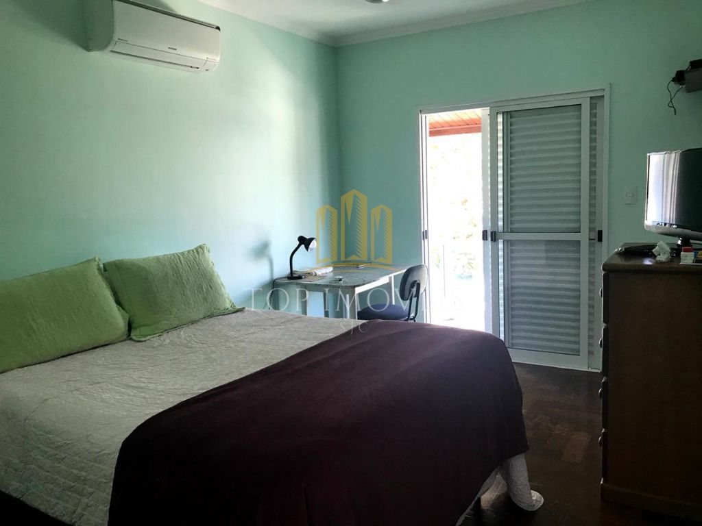 Fantastica casa quatro dormitorios suítes closet piscina lareira em condominio fechado OPORTUNIDADE