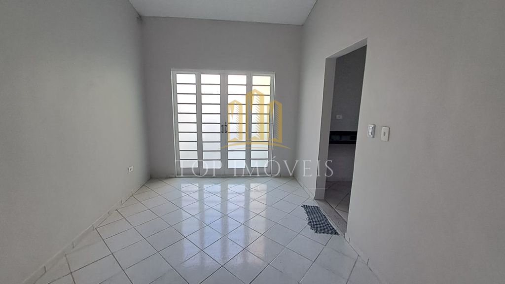 Linda casa nova dois dormitórios no jardim mariana ll