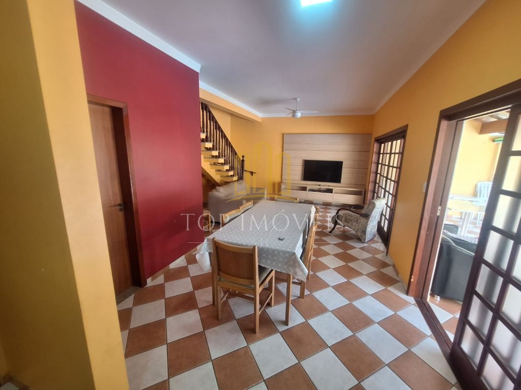 Maravilhosa casa três dormitórios, suíte piscina espaço gour - foto 6
