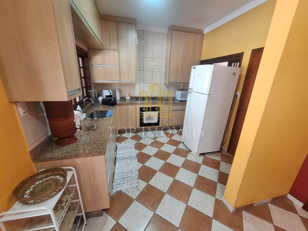 Maravilhosa casa três dormitórios, suíte piscina espaço gour - foto 5