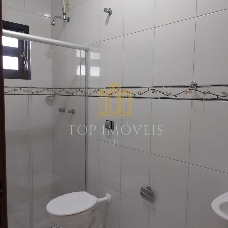 Excelente casa de 4 dormitórios sendo 1 suíte no Jardim Satélite