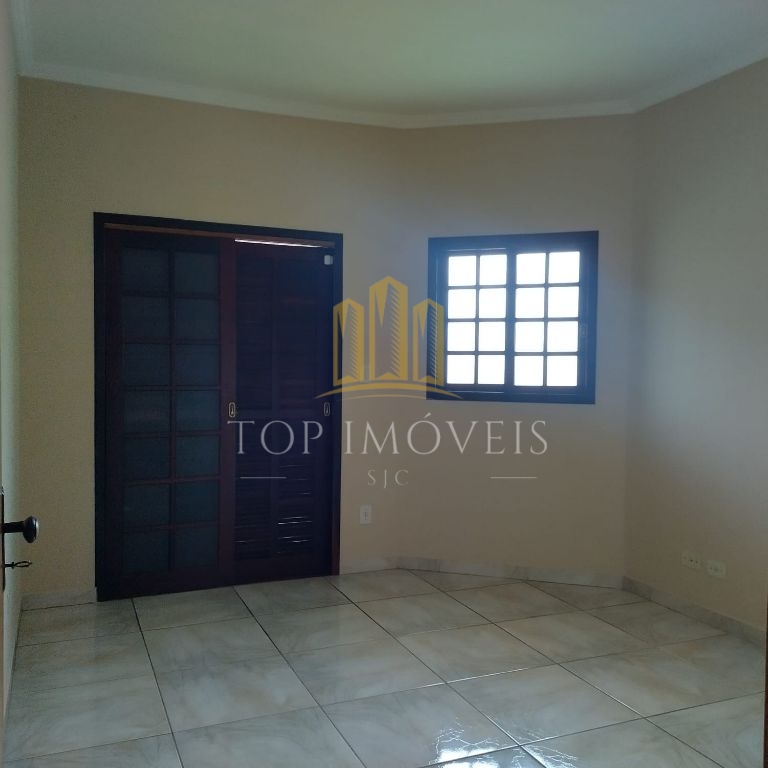 Excelente casa de 4 dormitórios sendo 1 suíte no Jardim Satélite