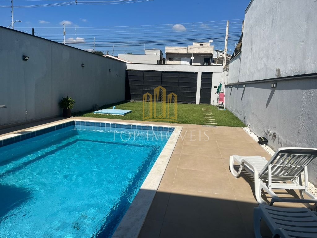 Confortavel casa um dormitório piscina area gourmet no villa