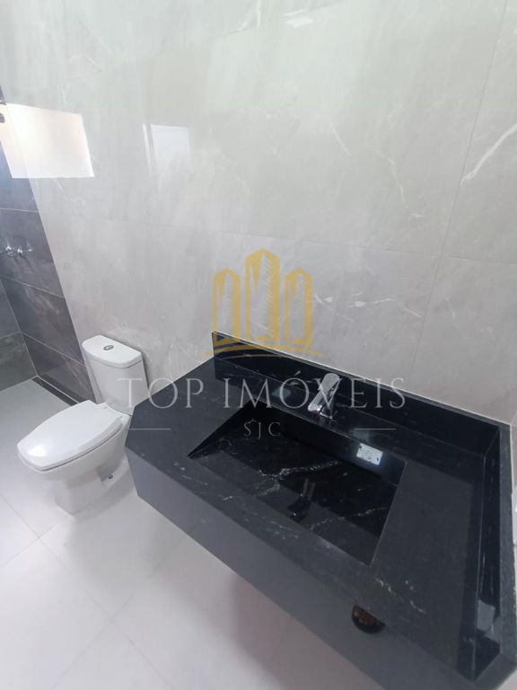Linda Casa Residencial Fogaca 3 dormitorios 2 suites Finalzando construcao