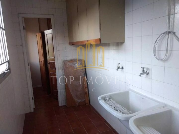 Maravilhoso Apartamento com 3 Dormitórios 138m²