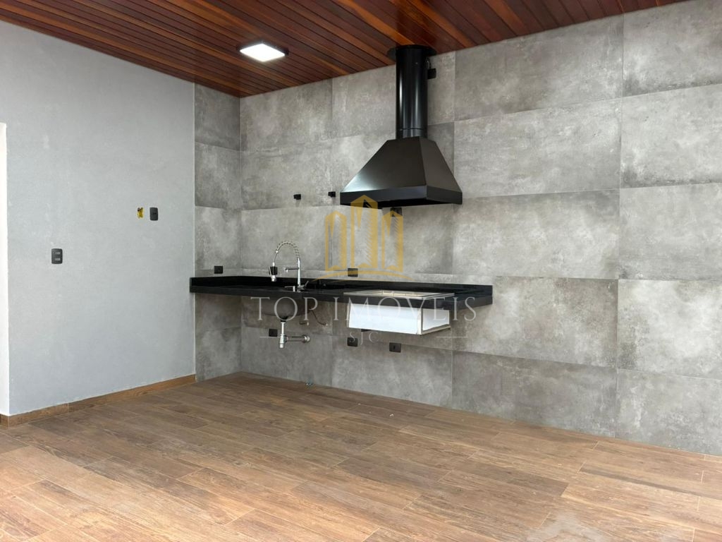 A Casa dos Seus Sonhos Está Aqui Alto Padrão no Vila Branca! Encante-se com essa residência espetacular localizada em um dos bairros que mais crescem e se valorizam na cidade: o Vila Branca.