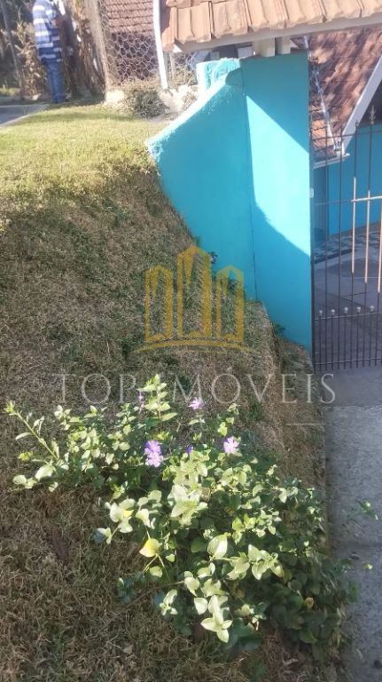 Belissima Casa Estilo Suiço 203m² 4 Dormitórios 2 Banheiros em Campos do Jordão