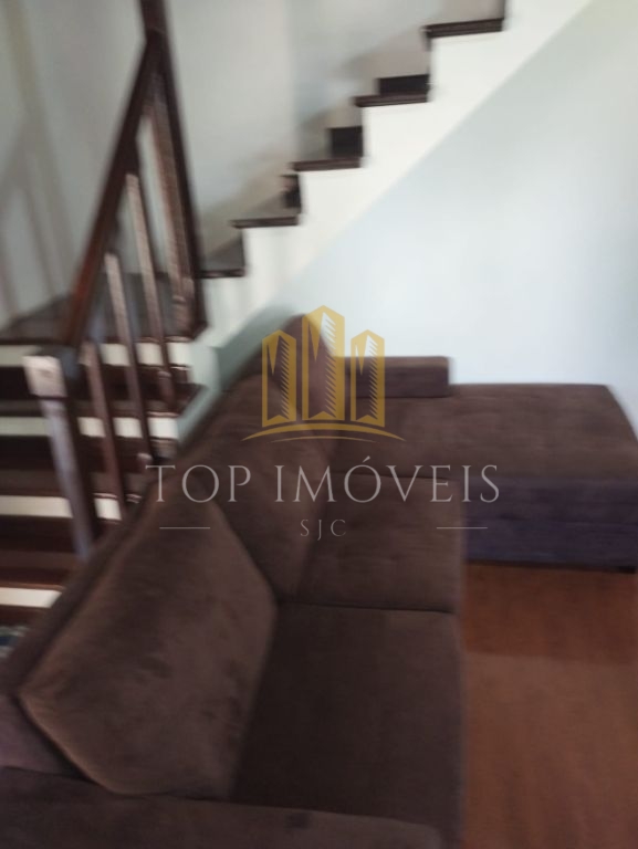 Belissima casa estilo suiço 203m² 4 dormitórios 2 banheiros 