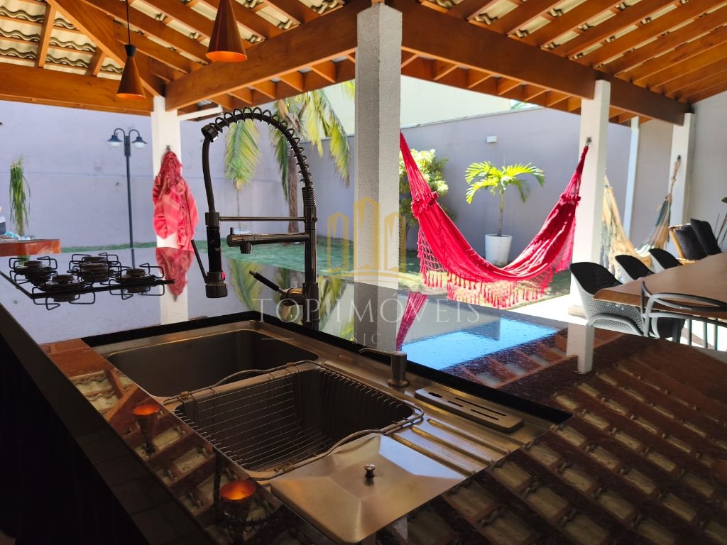 Maravilhosa casa três dormitórios suíte espaço gourmet em co