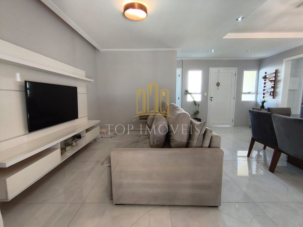 Maravilhosa casa três dormitórios suíte espaço gourmet em condominio fechado