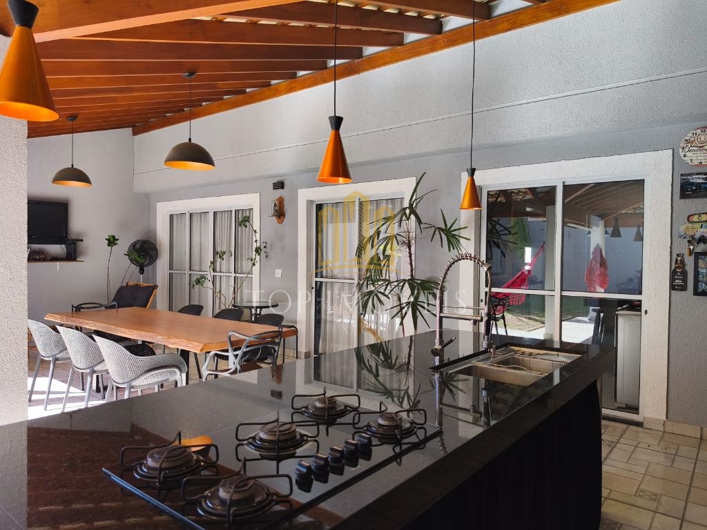 Maravilhosa casa três dormitórios suíte espaço gourmet em co