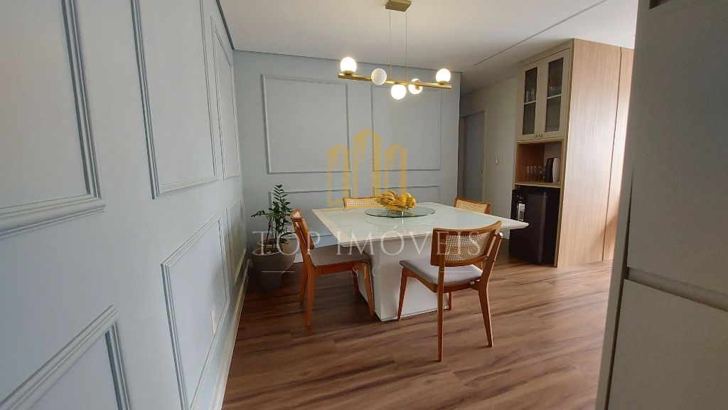 Lindo Apartamento Repleto de Planejados Localizado no Colinas 3 dormitorios Suite 2 garagens