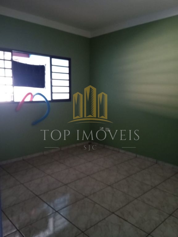 Excelente sobrado à venda na zona leste de são josé dos camp