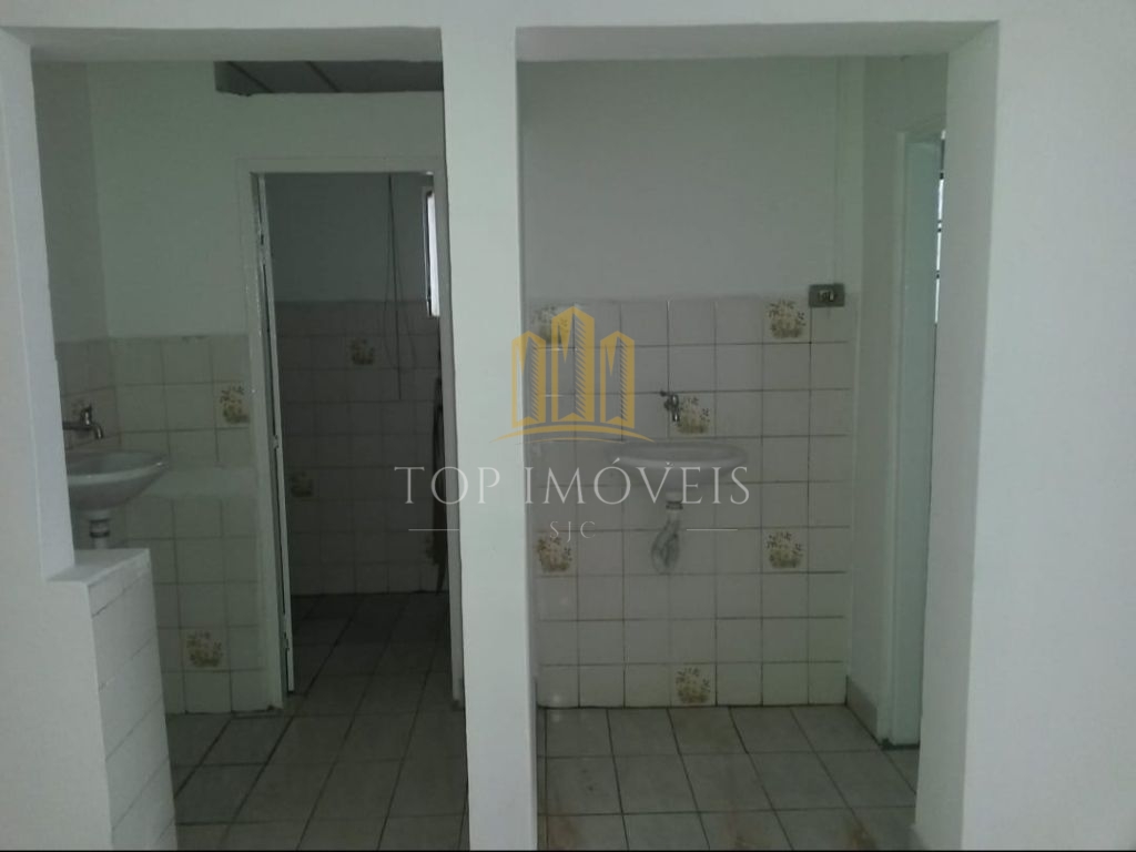Excelente ponto comercial no centro