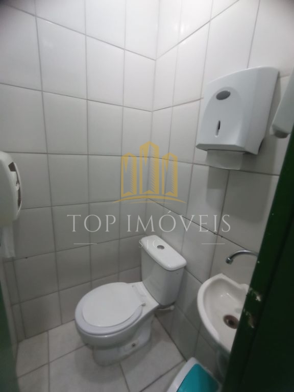 Excelente ponto comercial no centro
