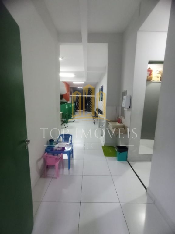 Excelente ponto comercial no centro