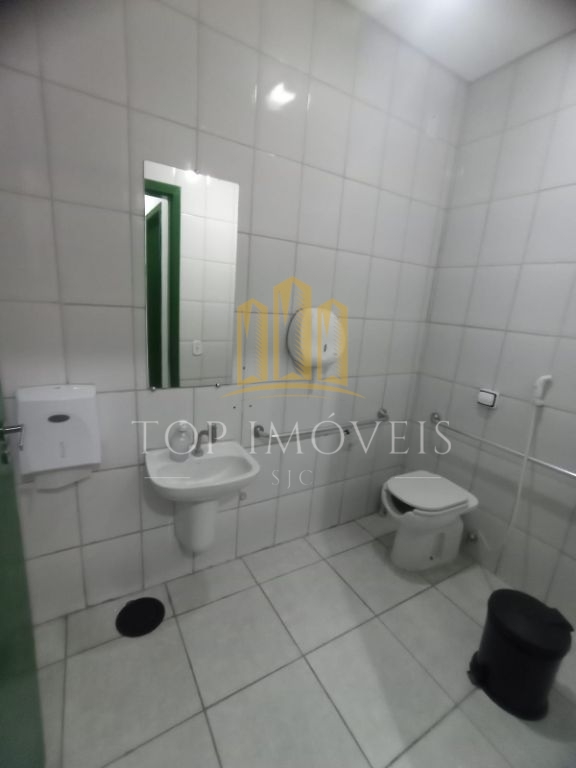Excelente ponto comercial no centro