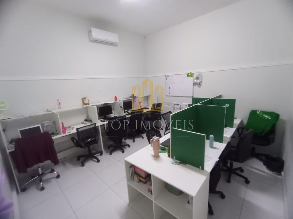 Excelente ponto comercial no centro