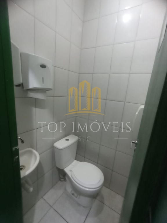 Excelente ponto comercial no centro