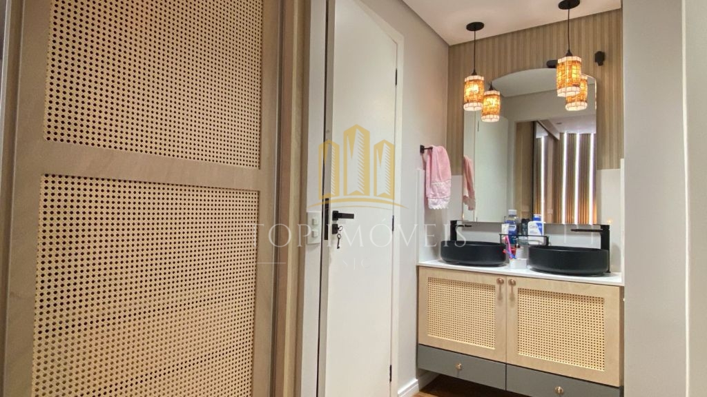 Lindo Apartamento Localizado na Avenida Sao Joao Reformado 4 dormitorios 2 Suites