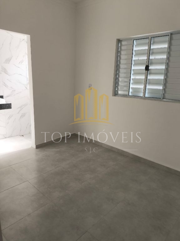Maravilhosa casa quatro dormitórios suíte piscina espaço gou
