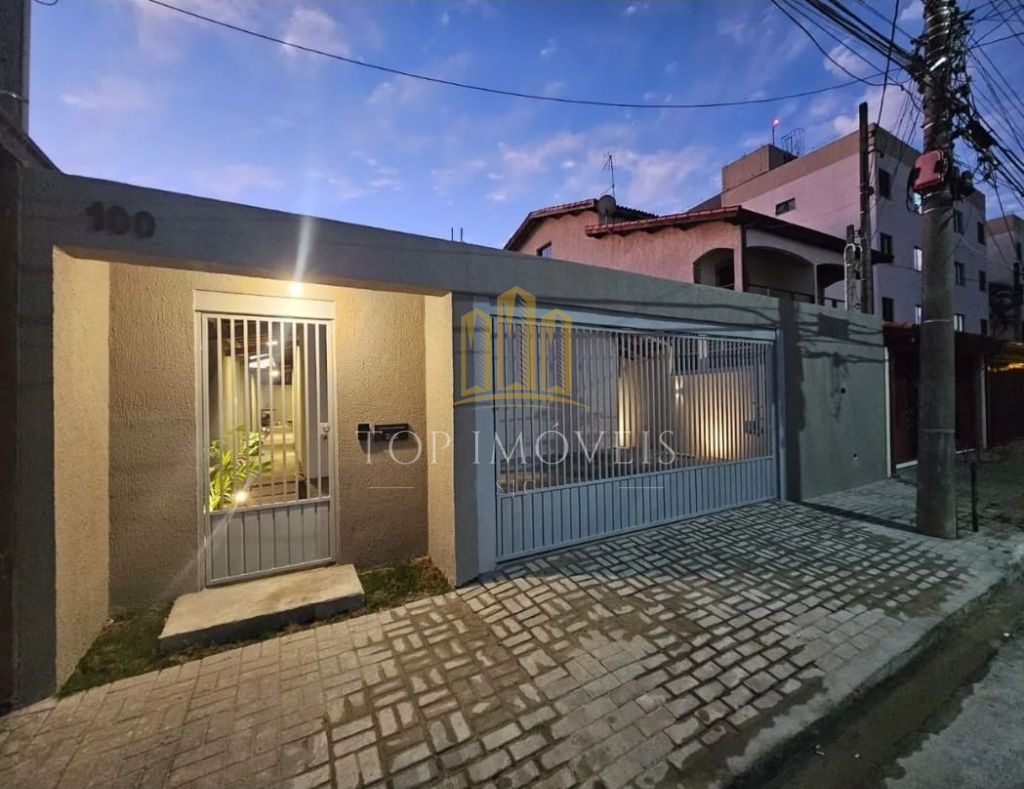 Maravilhosa casa três dormitorios suíte no jardim das industrias