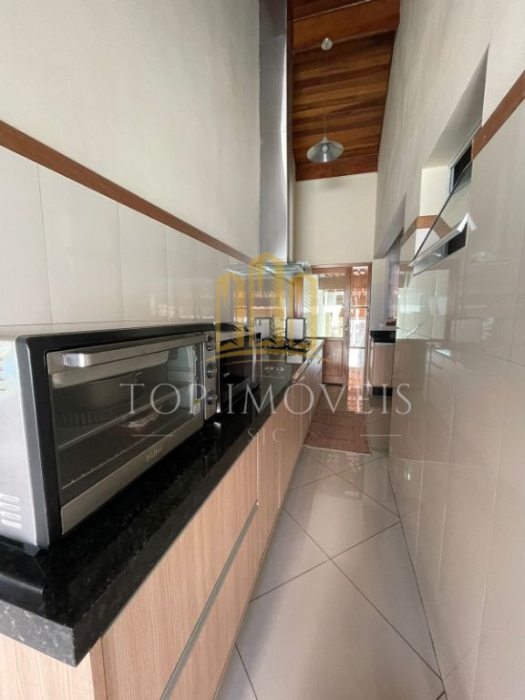 Linda Casa à Venda no Vista Verde Qualidade de Vida com Conforto e Sustentabilidade! Apresentamos essa maravilhosa casa no bairro Vista Verde, perfeita para quem busca bem-estar, lazer e economia em…